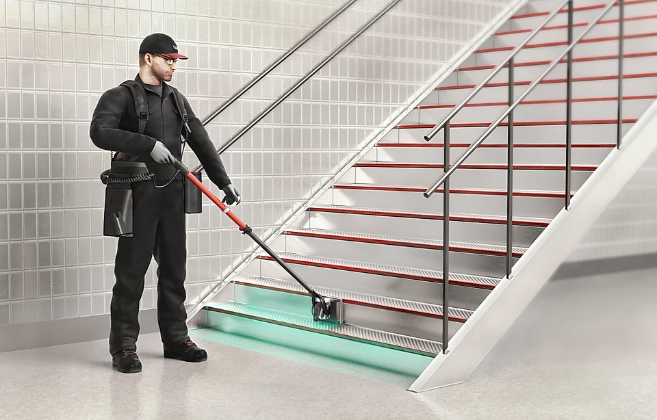 Motorscrubber shock perfect for cleaning hard floor stairs and edges