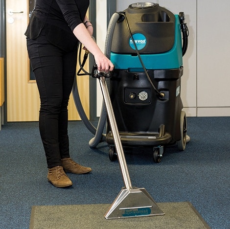 carpet cleaning machine